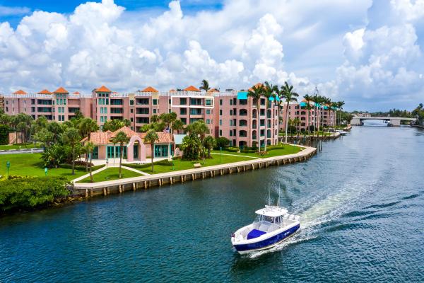 Mizner Court, 140 SE 5th Ave #Ph50, Boca Raton, Florida 33432, image 2