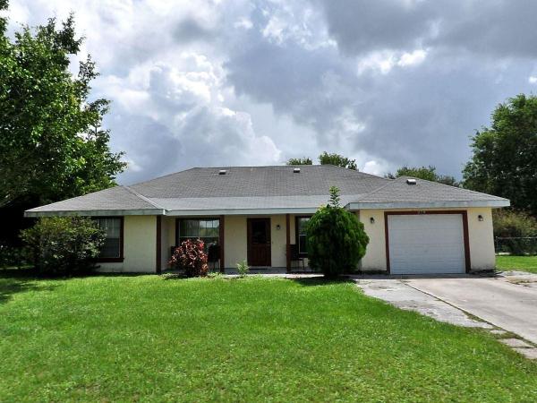 Parks Edge, 274 SW Bridgeport Dr, Port St. Lucie, Florida 34953, image 1