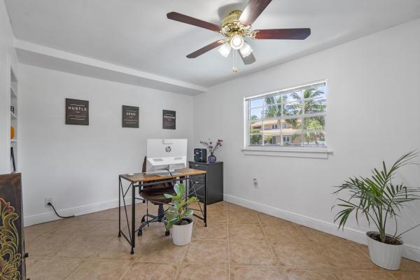 Boca Islands, 350 SW 14th Pl, Boca Raton, Florida 33432, image 1