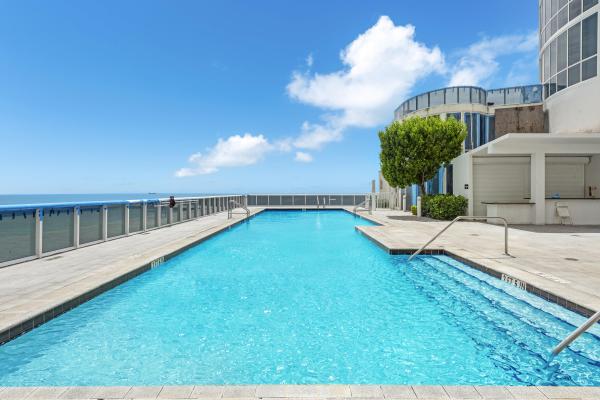 Tdr Tower 3, 15811 Collins Ave #1802, Sunny Isles Beach, Florida 33160, image 1