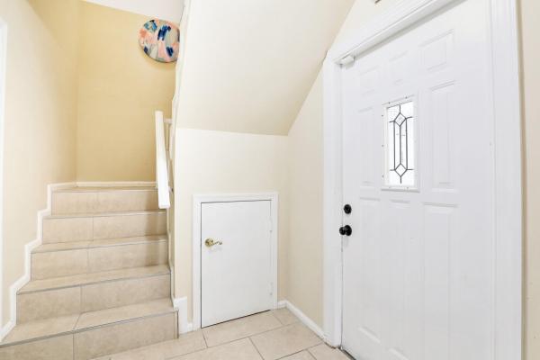Davis Place, 2988 Genoa Pl, West Palm Beach, Florida 33406, image 2