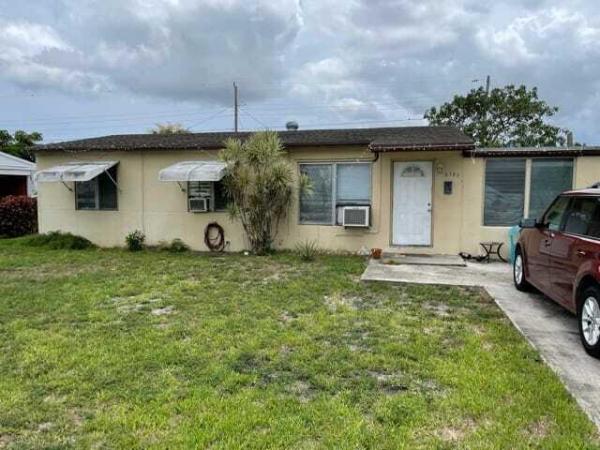 Belvedere Heights, 2132 Wellington Rd, West Palm Beach, Florida 33409, image 1