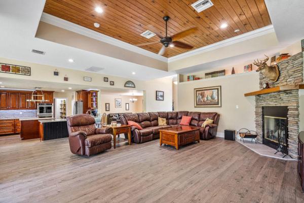 The Acreage, 16394 E Pleasure Dr, Loxahatchee, Florida 33470, image 2