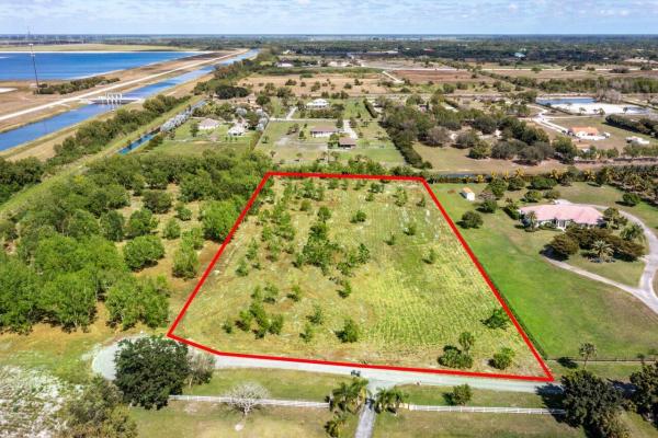 Deer Run, 19925 King Fisher Ln, Loxahatchee, Florida 33470, image 1