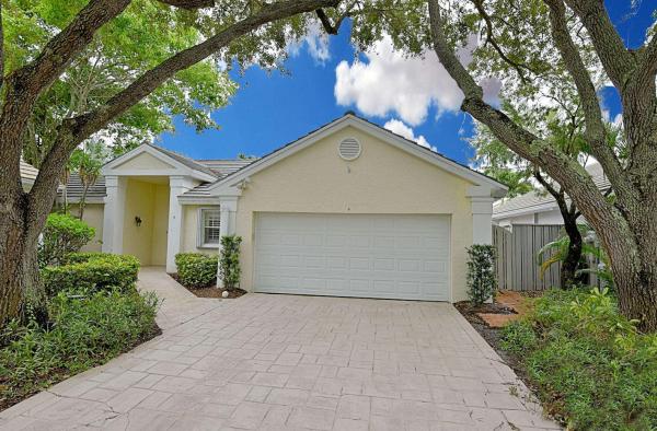 Bristol Club, 4 Commodore Pl, Palm Beach Gardens, Florida 33418, image 1