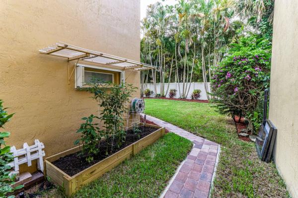 Knollwood, 4328 Pomelo Blvd, Boynton Beach, Florida 33436, image 1