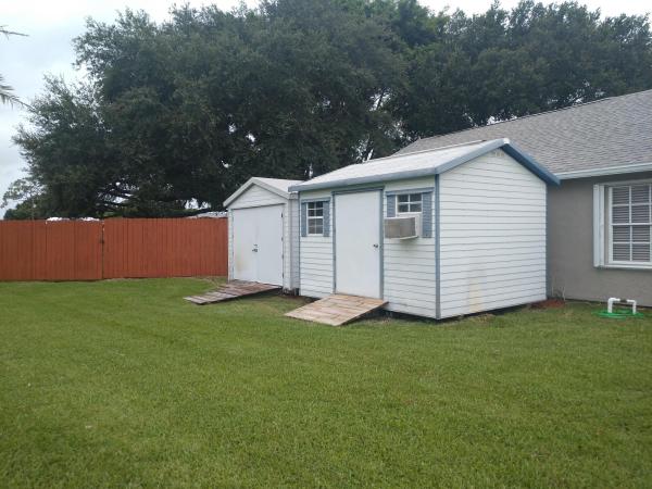Floresta Pines, 332 NE Camelot Dr, Port St. Lucie, Florida 34983, image 2