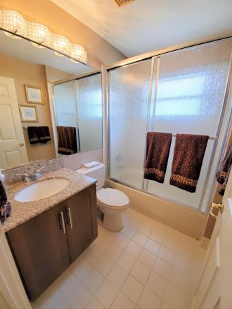 Valencia Lakes, 11939 Arias Ave, Boynton Beach, Florida 33437, image 2