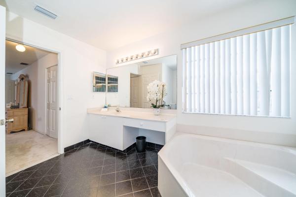 Regatta At Mission Bay, 20947 Spinnaker Way, Boca Raton, Florida 33428, image 1