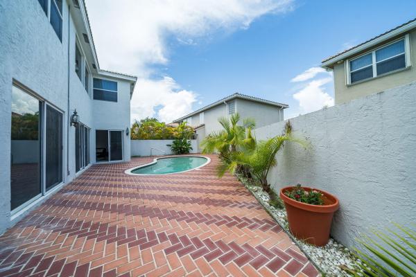Regatta At Mission Bay, 20947 Spinnaker Way, Boca Raton, Florida 33428, image 2