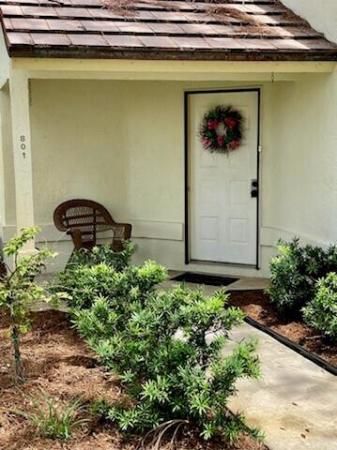Villas Of Glengary, 801 Bannock Ter, Palm Beach Gardens, Florida 33418, image 1