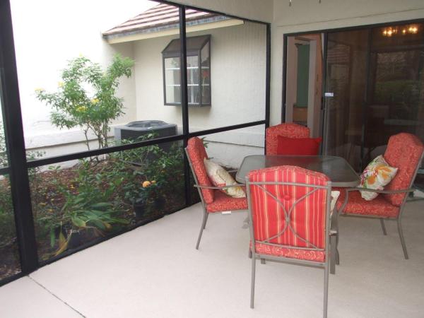 Villas Of Glengary, 801 Bannock Ter, Palm Beach Gardens, Florida 33418, image 2