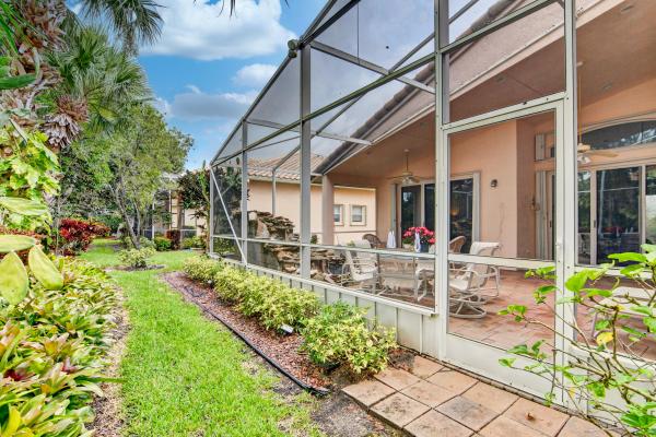 Cascade Lakes, 5370 Landon Cir, Boynton Beach, Florida 33437, image 2