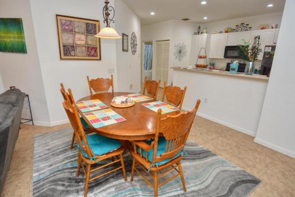 The Lakes At The Savannah, 1863 S Dovetail Dr #Bldg. 42 B-1, Fort Pierce, Florida 34982, image 1