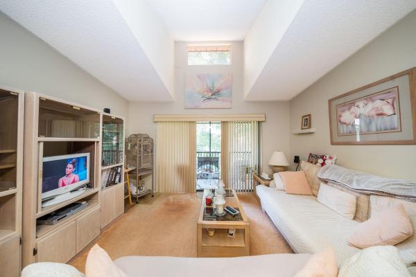 The Charter Club Of Palm Beach, 208 Foxtail Dr #B3, Greenacres, Florida 33415, image 2