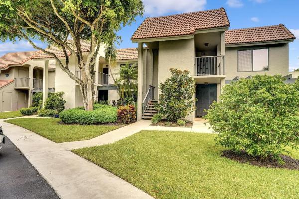 Fairway Park At Indian Spring, 5743 Fairway Park Ct #204, Boynton Beach, Florida 33437, image 2