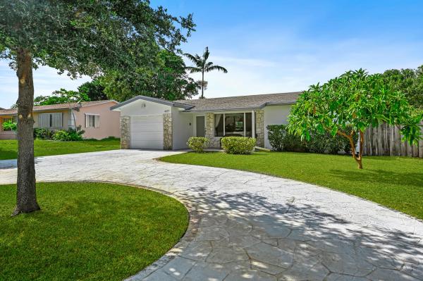 Sierra Heights, 457 SW 4th Ave, Boynton Beach, Florida 33435, image 1