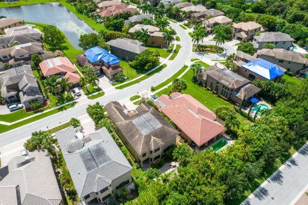 Versailles At Wellington, 3514 Collonade Dr, Wellington, Florida 33449, image 3