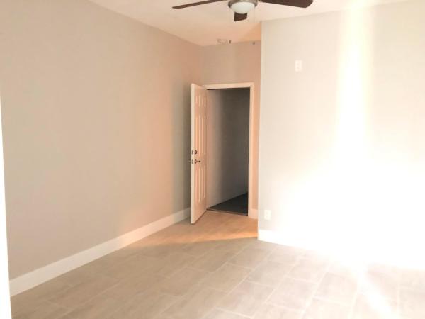 Lake Park No HOA, 906 Greenbriar Dr, Lake Park, Florida 33403, image 3