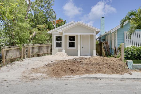 Lake Worth Town, 428 N D St, Lake Worth Beach, Florida 33460, image 1