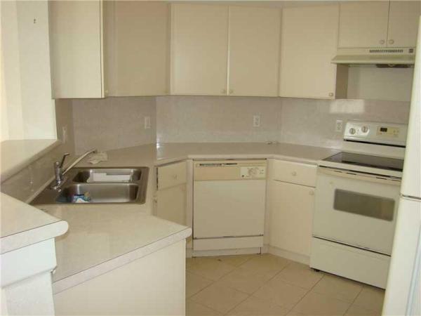 Shoma Courtyards At Royal Palm Beach, 2121 Shoma Dr, Royal Palm Beach, Florida 33414, image 1