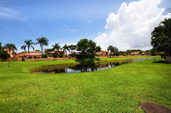 Villa Flora At Boca Pointe, 6466 Via Benita, Boca Raton, Florida 33433, image 2