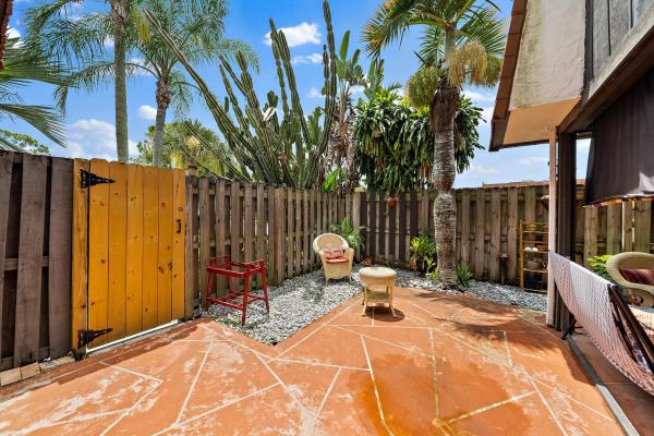 The Pines, 2185 White Pine Cir #C, Greenacres, Florida 33415, image 2