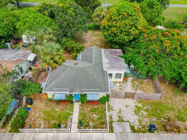 Lakeview Heights, 720 S Pine St, Lake Worth Beach, Florida 33460, image 2