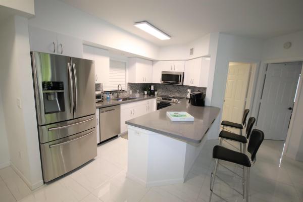 St Tropez, 2105 Lavers Cir #201, Delray Beach, Florida 33444, image 1