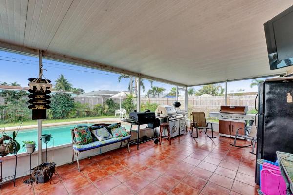Greenbrier, 4172 Kent Ave, Lake Worth, Florida 33461, image 2