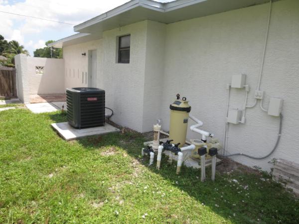 Riverview, 686 SE Thornhill Dr, Port St. Lucie, Florida 34983, image 1