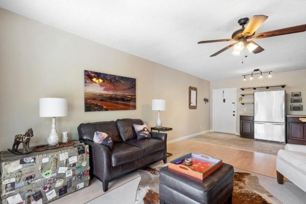 Centre Hill Courts, 875 NW 13th St #4130, Boca Raton, Florida 33486, image 1