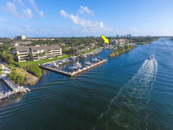 Oak Harbour, 817 Oak Harbour Dr, Juno Beach, Florida 33408, image 1