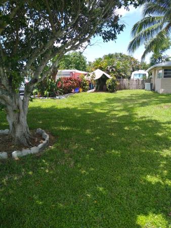 Florida Gardens, 128 Ohio Rd, Lake Worth, Florida 33467, image 1