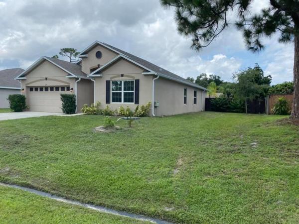 Northport Village, 313 NE Glentry Ave, Port St. Lucie, Florida 34983, image 1