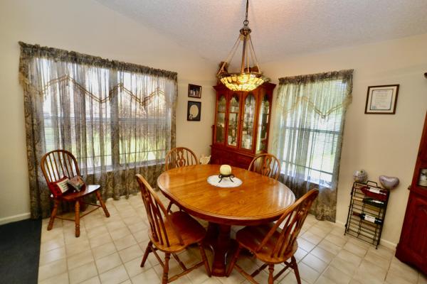 Hawthorn, 146 Sunflower Cir, Royal Palm Beach, Florida 33411, image 2