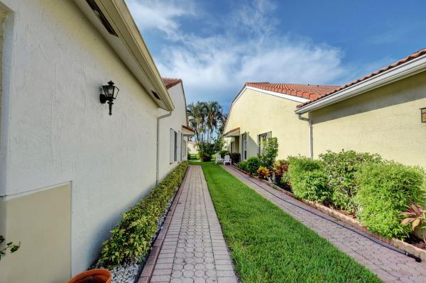Floral Lakes, 6198 Caladium Rd, Delray Beach, Florida 33484, image 2
