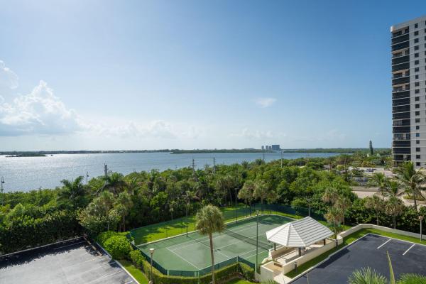 The Reaches, 5280 N Ocean Dr #3E, Riviera Beach, Florida 33404, image 2