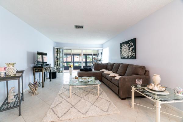 Palm Greens At Villa Del Ray, 13578 Sabal Palm Ct #D, Delray Beach, Florida 33484, image 2