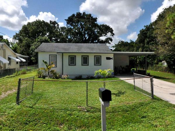 Westwood Manor, 1907 S 34th St, Fort Pierce, Florida 34947, image 2
