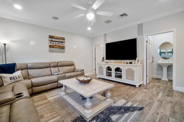 Lake Pointe At Lake Charleston, 7645 Brunson Cir, Lake Worth, Florida 33467, image 1