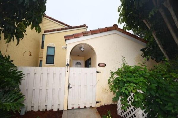Pineapple Walk, 22304 Pineapple Walk Dr, Boca Raton, Florida 33433, image 3