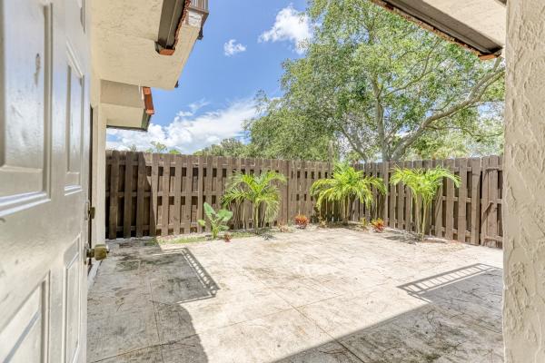 The Pines, 6444 Red Pine Ln #B, Greenacres, Florida 33415, image 2