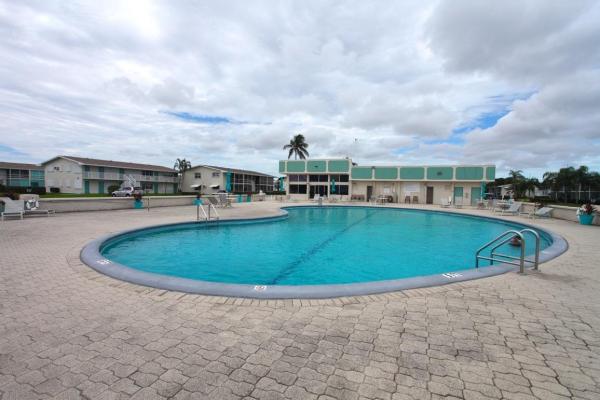 Sterling Village, 580 Horizons W #112, Boynton Beach, Florida 33435, image 3