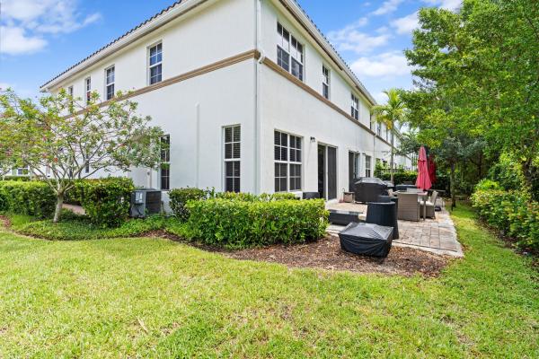 Tara Cove, 4601 Tara Cove Way, West Palm Beach, Florida 33417, image 2