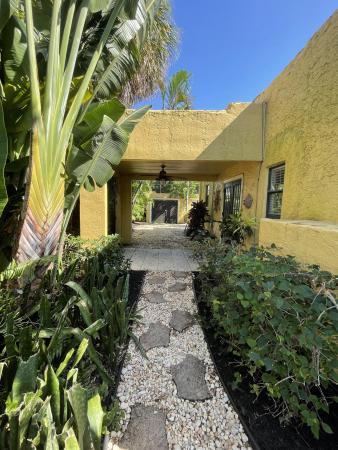 Hillside Park, 719 Franklin Rd, West Palm Beach, Florida 33405, image 2