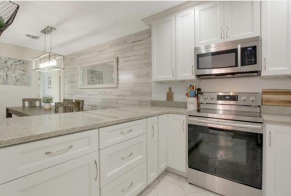 Miramar Townhomes, 303 Miramar Ln, Palm Beach Gardens, Florida 33410, image 1
