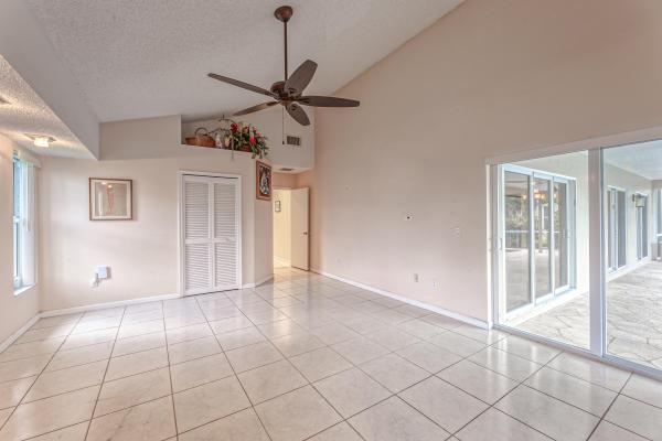 Boca Lake Estates, 6959 NW 3rd Ave, Boca Raton, Florida 33487, image 2