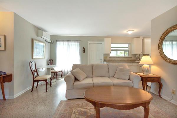 Lake Osborne Heights, 1013 Snowden Dr, Lake Worth Beach, Florida 33461, image 1