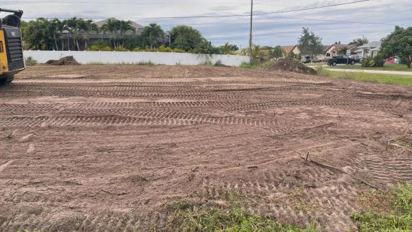 Southbend Lakes Estates, 450 SE Nome Dr, Port St. Lucie, Florida 34984, image 1